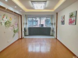 江花小區(qū)123平豪宅+江邊美景+學(xué)區(qū)房+吉屋+全市最低價。每天好心情